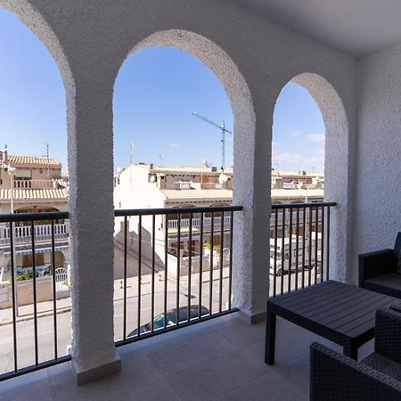 サンタ・ポラ Rentafive Gran Casa Reformada Terrazaヴィラ エクステリア 写真