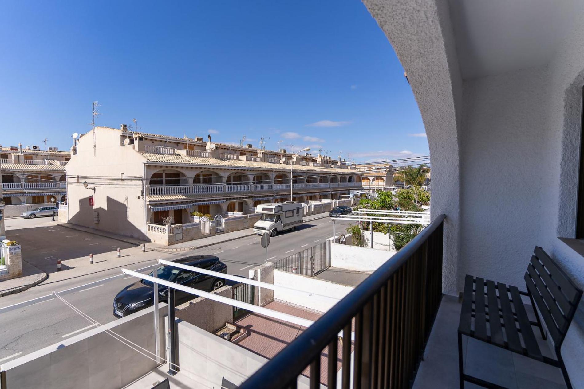サンタ・ポラ Rentafive Gran Casa Reformada Terrazaヴィラ エクステリア 写真